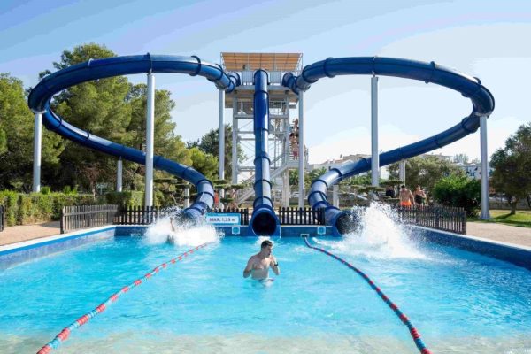 Áncora Salou, tu alojamiento familiar ideal para disfrutar del parque acuático Aquopolis