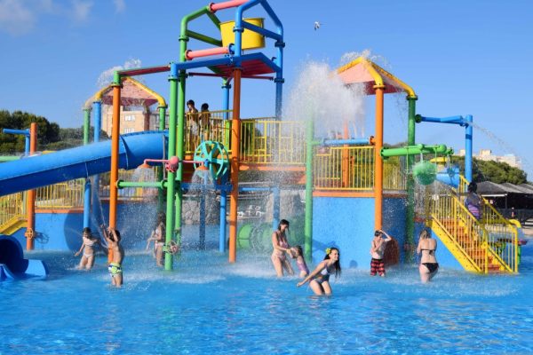 Apartamento en Salou con entradas al parque acuático Aquopolis